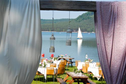 Skats, Hotel Port Doksy in Doksy