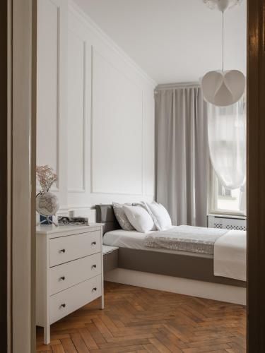 Airstay Prague : DeLuxe Apartment Old town, Прага