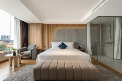 Kin Hotel Thai Van Lung near Népi Bizottság Épület