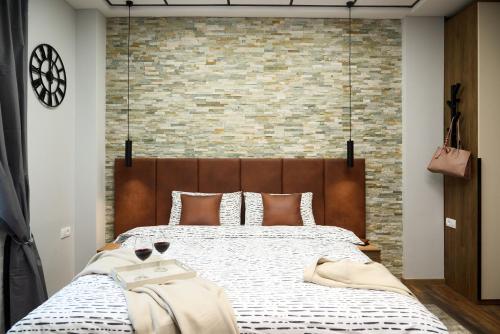 Downtown Boutique Apartments in รอตควาเรีย