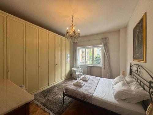 Spacious Getaway with Roman Charm, Rzym (zdjęcie 9)