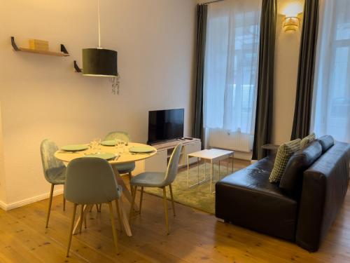 Nice studio in Friedrichschain area, Berlino (foto 6)