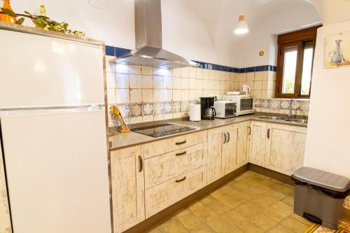 virtuve, Apartamentos Rurales Tía María (Apartamentos Rurales Tia Maria) in Mata de Alcántara
