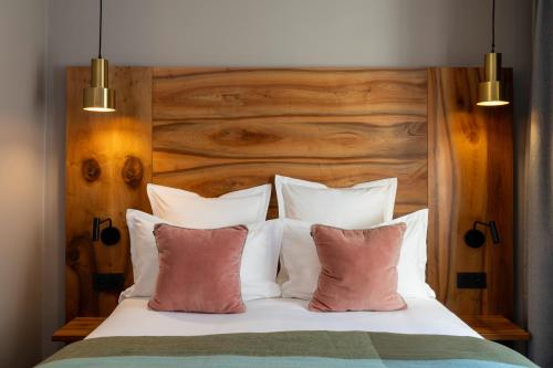 Maxim Folies - image 10