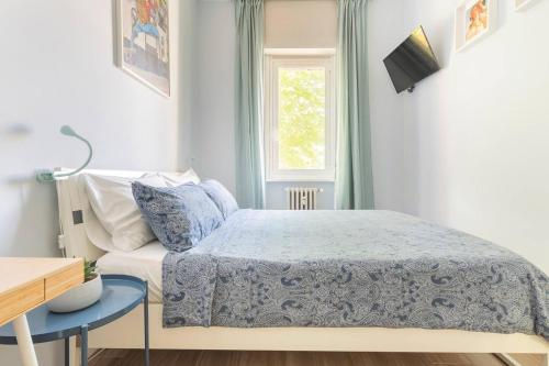 San Siro Arty and Cute Room - homestay con bagno privato, Милан (фото 5)