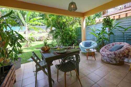 Garden, L'escale verte - garden & pool in Petit-Bourg