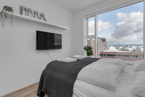 Three-Bedroom Apartment image 2
