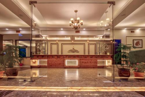 Entrance, The Katoch Grand Resort in Palchan