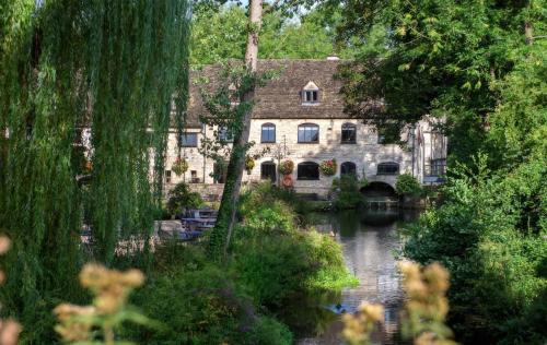 Egypt Mill Hotel and Restaurant 1