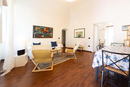 Lovely Salerno - Apartment