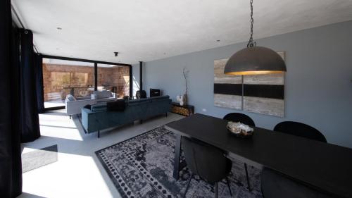 Houten Boshuis by Droomvilla in Остерхут