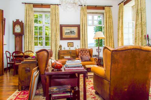 Liiiving in Ofir | Manor Pool House