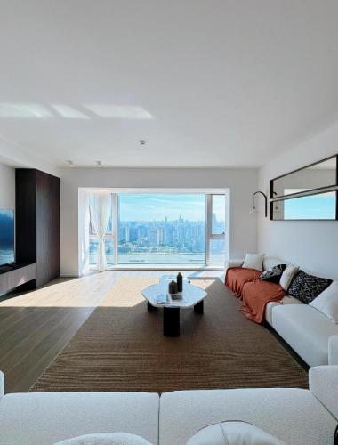 Shanghai Skyline - Spacious&Elegant Luxury Apartment in Lujiazui near Shanghai Center Tower, Shanghai (photo 6)