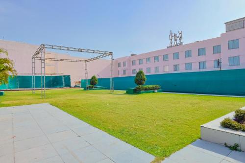 Kilátás, Hyphen Grand Hotel in BHEL Township