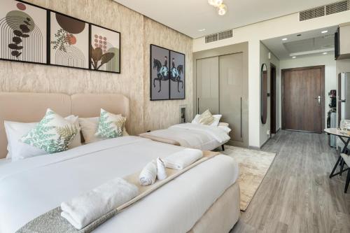 Trendy Studio Apartment In Binghatti Crystals, Дубай (фото 9)