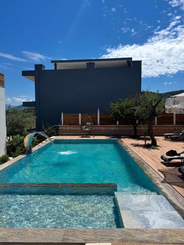 Deluxe Villa room in Villa Dinael