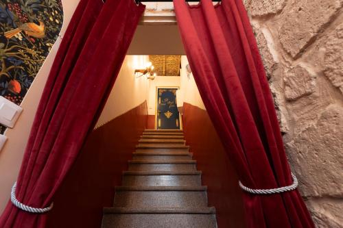 Entrance, Logement feerique SPA & terrasse - proche Pezenas in Coulobres