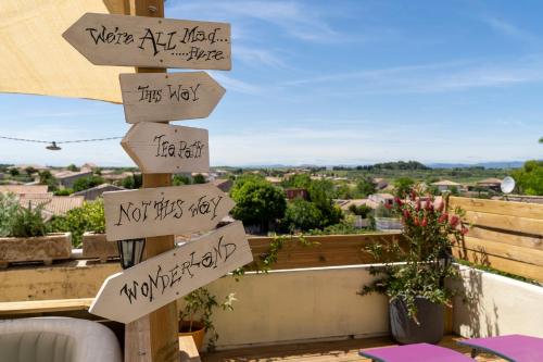 Surrounding environment, Logement feerique SPA & terrasse - proche Pezenas in Coulobres