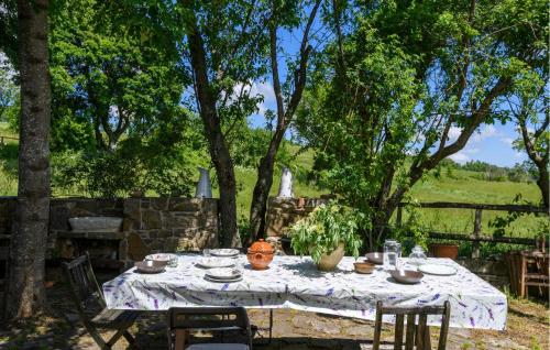 A szálláshely kívülről, 1 Bedroom Nice Home In Villagrande Di Monteco in Montecopiolo