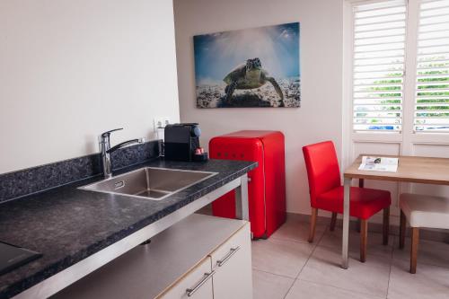 廚房, Chogogo Dive & Beach Resort Curaçao (Chogogo Dive & Beach Resort Curacao) in 詹席爾