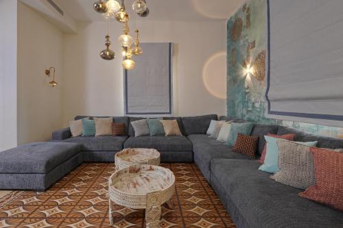 Oasis Palace 5
