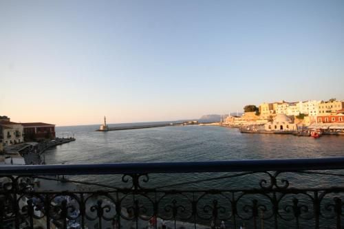 Nostos Hotel - image 8