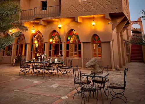 . Hotel Carrefour des Nomades