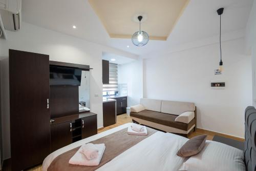 Villa JIOTA – Ksamil, AL
