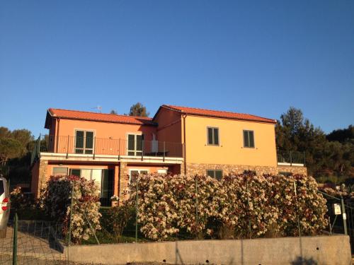  Casa Vacanza Il Caminetto, Pension in Diano Marina