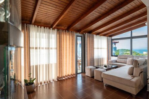 Villa JIOTA – Ksamil, AL
