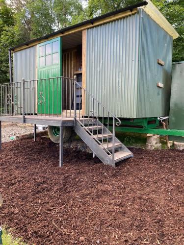 Vannas istaba, Hendre Glamping Retreat- The Sparrow's Nest in Bwlch-y-groes