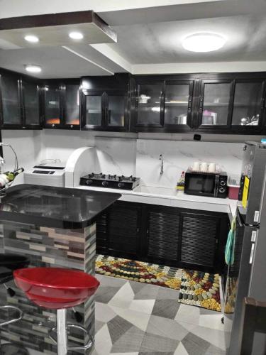 Mini Home Travellers Inn in Naic