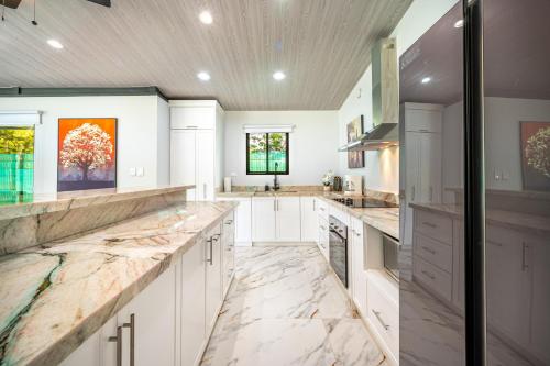 Casa Montana Azul @ Catalina Cove in 布拉希利托