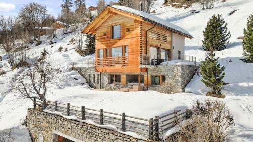 Tigers Nest In Swiss Alps – khách sạn tại Heremence