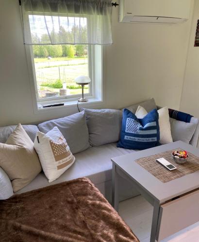 Cozy cottage on horse farm in Bollnäs (Cozy cottage on horse farm in Bollnas) in บอลล์เนส