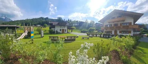 Ferienhaus & -wohnung Flatscher in Waidring, Österreich
