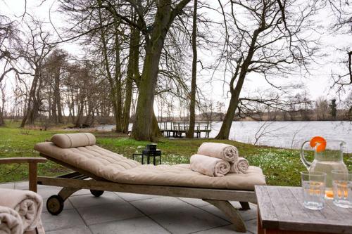 Gutshof Langensee, Scheunenblick in Gulzow