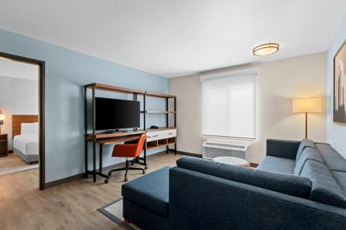 Everhome Suites Ocala I-75 North – Ocala, FL