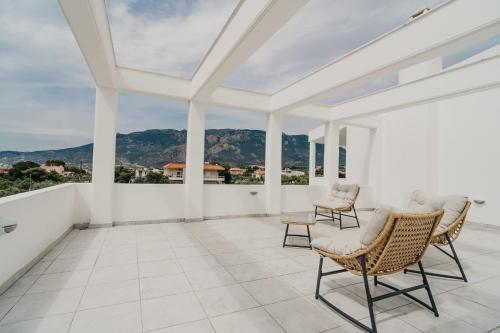 Areti White Villas in Posidonia
