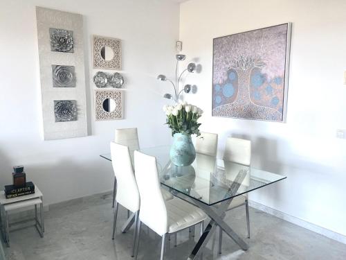 Létesítmények, Sea View Apartment in Resinera Voladilla