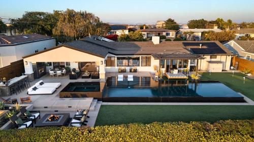 Panoramic Ocean sunset Views with Heated Pool & Spa best location in San Diego, USA