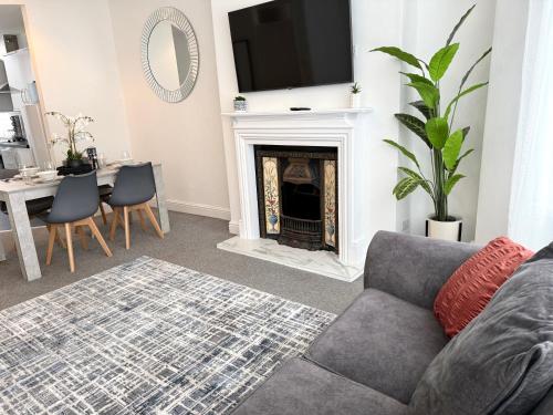 City Centre Embankment Apartments Superb Location - Barry Island