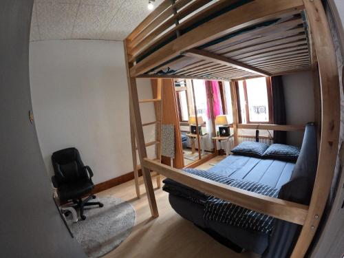 Chambre 2 lits pour 4 personnes métro 5 - Pension de famille - Bobigny