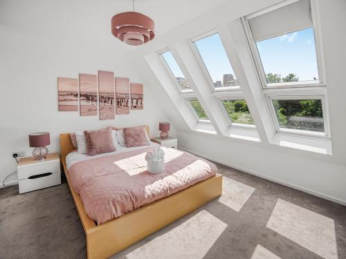 Chic Riverside Retreat Salford 4bd free parking, Manchester (fotografie 2)