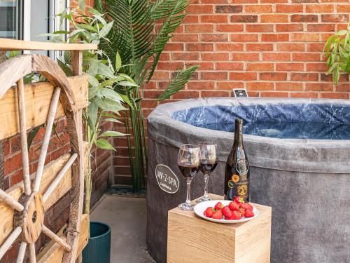 Chic Riverside Retreat Salford 4bd free parking, Manchester (fotografie 4)