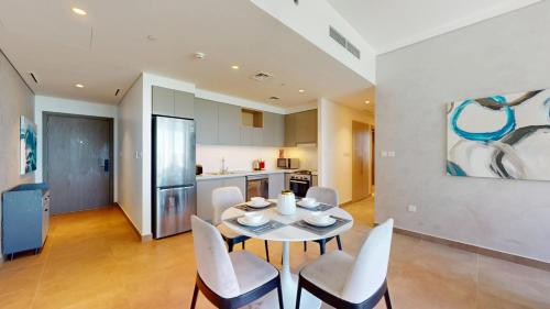 Vacationer Holiday Homes I Spacious 2 Bed l City Views in Creek Harbour, Dubaj (zdjęcie 7)