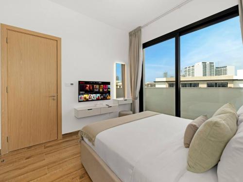 Brand New Luxury Apartment in JVC with Padel Court, Dubai (Foto 3)