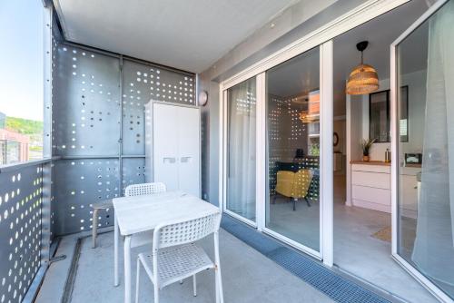 OIQIA • Bucolie in รูออง