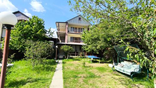 Guesthouse Geghama