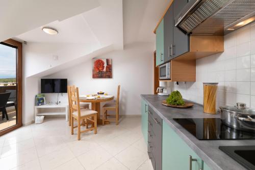 Apartments Kvarner 2 - image 14